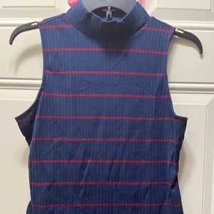 Arizona Navy Mock Neck Sleeveless Top Size L
